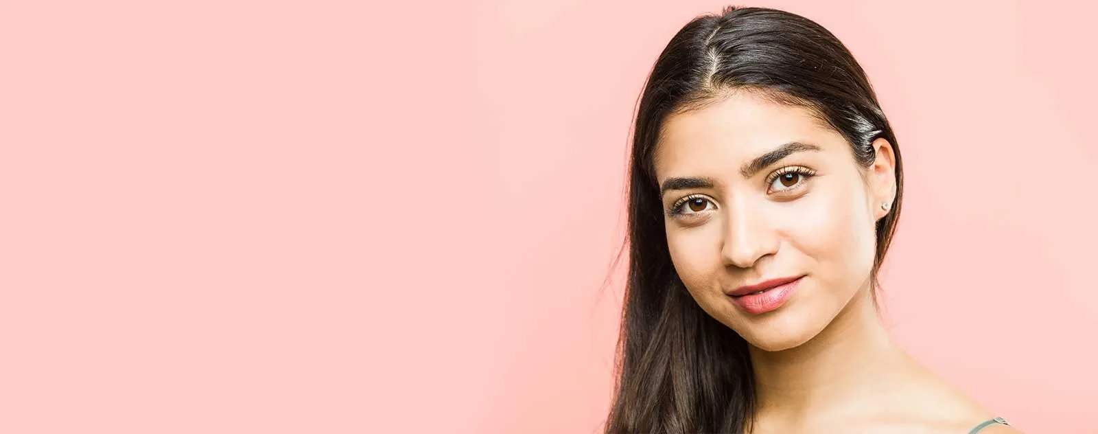 Dermaplaning Facial Skin Treatment